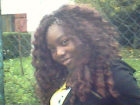 -�-�-�-�- Estelle-�-�-�-�